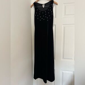 VTG bridge long velvet black dress